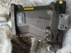Гидромотор Linde BMV186-01 на liebherr LR631; 641
