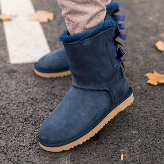 UGG Bailey bow II