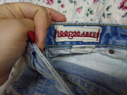 Джинсовые шорты короткие
