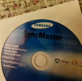 Монитор Samsung SyncMaster 933N