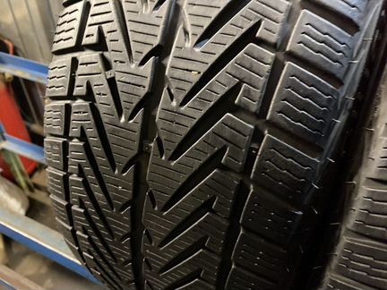 Пара 225/45R17 Vredestein wintrac extreme