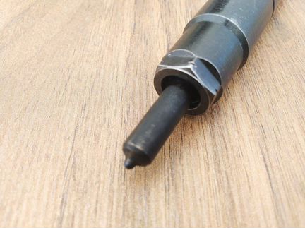 Форсунка топливная 651 Mercedes. Есть комплект