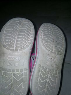 Босоножки Crocs