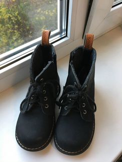 Детские ботинки