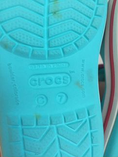 Босоножки crocs