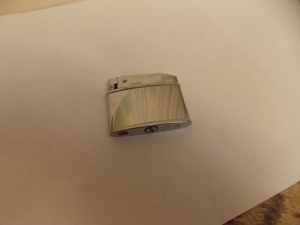 Зажигалка винтажная