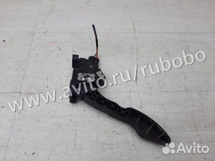 Педаль газа Toyota Auris E15 1zrfe 2008