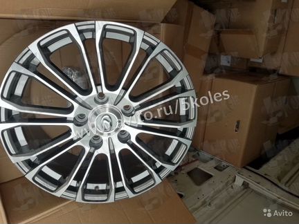 Литые диски на Лексус Lx 470 LX570 R22