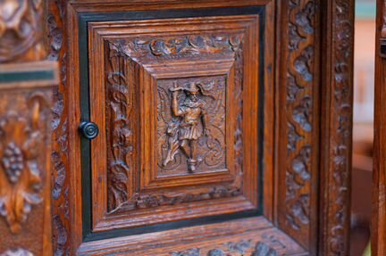 Комод антикварный.Франция