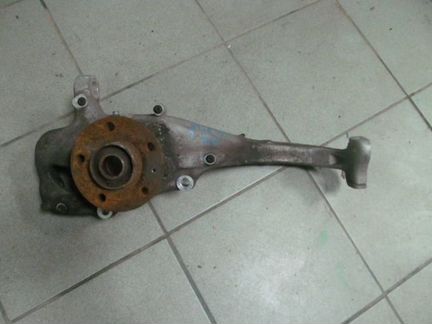 Кулак поворотный audi A4 8K A5 8T A6 4G A7 4G8 Q5
