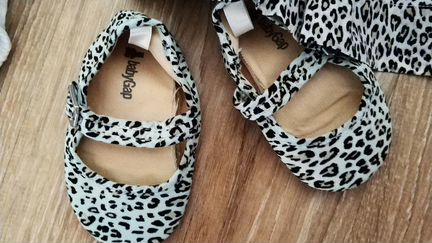 Платье для девочки Baby Gap на 12-18 мес