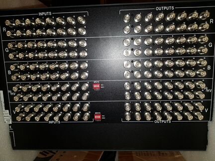 Коммутатор Extron CrossPoint 300 1616 HV квадратор