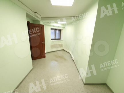 Аренда офиса 136 м2 м. Южная в бизнес-центре