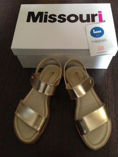 Золотые босоножки Missouri Италия кожа 34 EUR