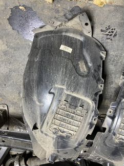 Подкрылок Mercedes GLC 253