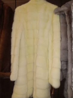 Шуба норковая с капюшоном и без поперечка