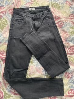 Джинсы женские р.26, 4 пары