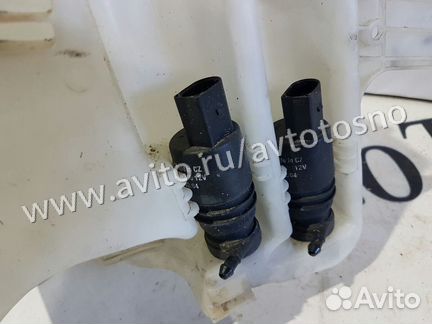 Бачок омывателя лобового стекла 7.6л. Мерседес W16