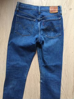 Женские джинсы levis 501