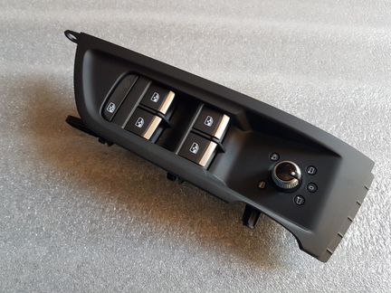 Планка под складывание зеркал Ауди ку5