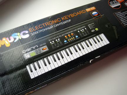 Детский синтезатор Denn DEK850