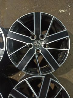 Диски бу литые R18 S на VW Touareg