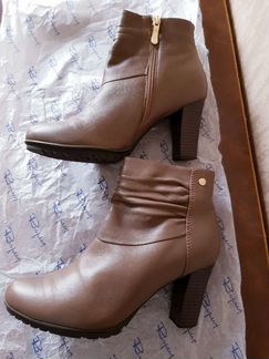 Ботильоны осенние или короткие сапожки, р.38