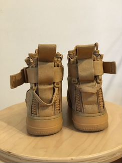 Кроссовки Nike SF Air Force 1 Mid 37,5