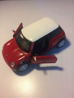 Модель автомобиля