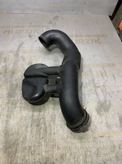 Патрубок воздушный Mercedes V-Class W639 272.978