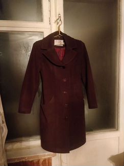 Пальто демисезонное 46 размер