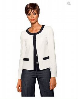 Костюм женский новый