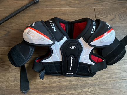 Нагрудник easton medium