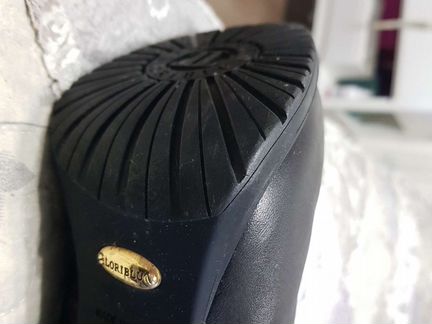 Сапоги Loriblu зимние оригинал