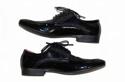 Лаковые кожаные мужские туфли