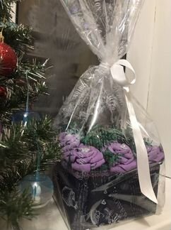 Подарочная коробка конфет