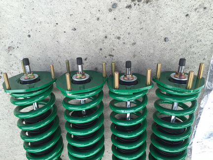 Комплект винтовой подвески Tein toyota altezza
