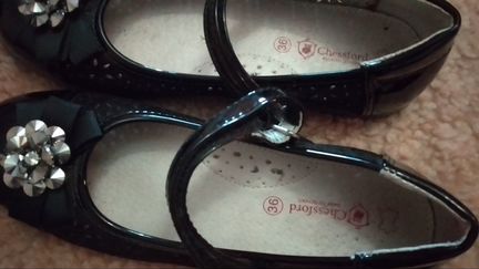 Туфли для девочки размер36