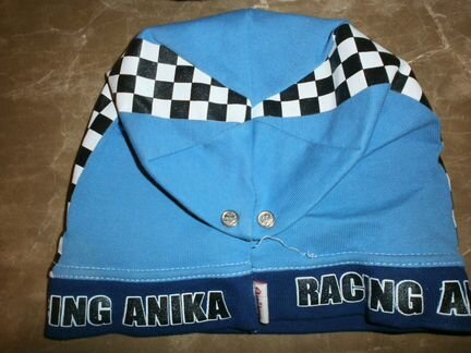 Шапки из хлопка голубые. Колготки