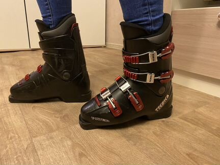 Горнолыжные ботинки tecnica