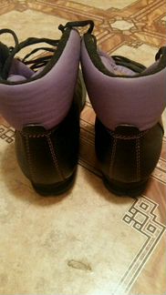 Лыжные ботинки детские р.34