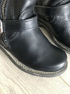 Кожаные сапоги