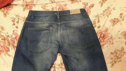 Джинсы bershka