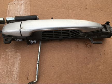 Toyota Land Cruiser Prado 120 внешняя ручка двери