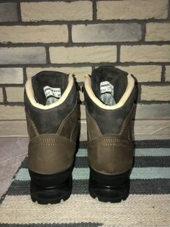 Зимние ботинки 