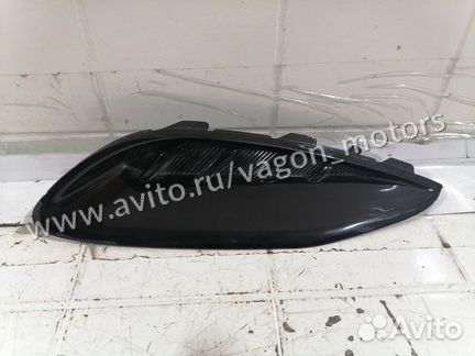 Заглушка бампера задняя правая Kia Stinger CK