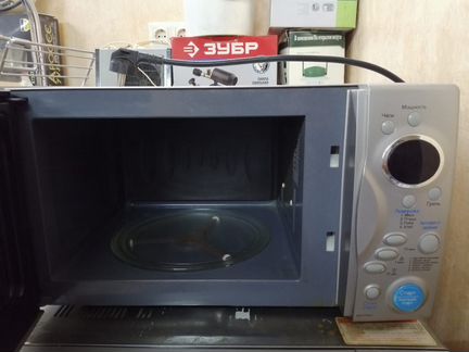 Микроволновая печь