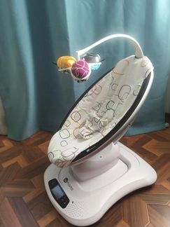 Шезлонг MamaRoo 4moms 4.0
