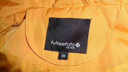 Пуховик Missofofo 38 размер