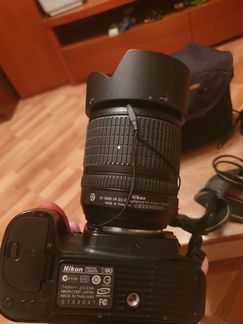 Зеркальный фотоаппарат Nikon D90